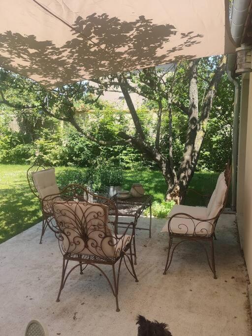 La Maison Gaston Villa Vernon  Bagian luar foto